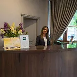 Do Elevador ホテル 4*