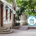Do Elevador ホテル 4*