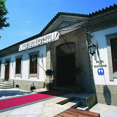 多艾乐威多尔酒店 酒店 4*