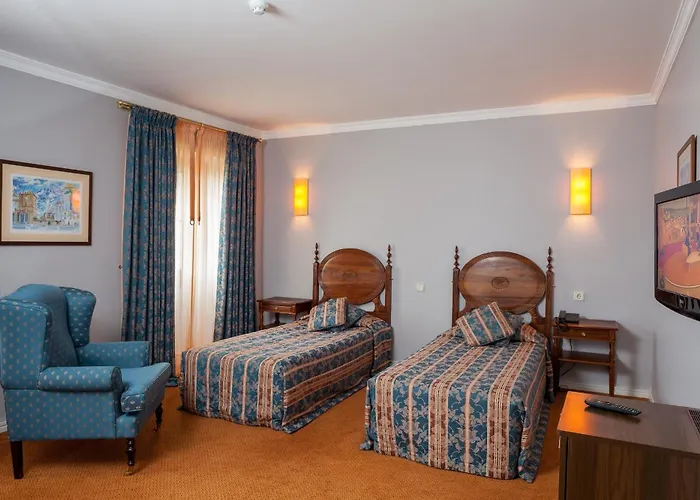 Do Elevador 4* ブラガ