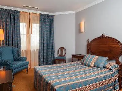 Do Elevador 4* ブラガ