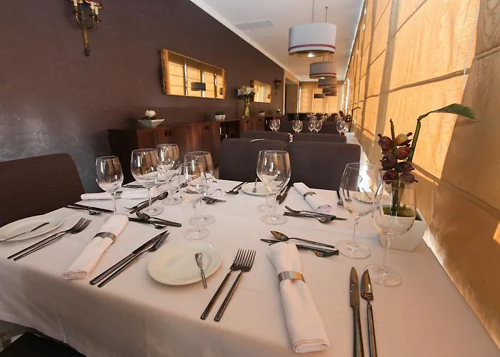 Do Elevador 4* ブラガ